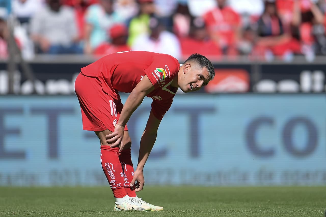 Toluca intenta, pero no puede ante un gran partido de Rodolfo Cota de León