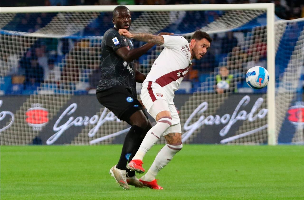 Napoli se impone ante el Torino por la mínima en el Estadio Diego Armando Maradona, durante la octava fecha de la Serie A. Ya al filo del partido, Victor Osimhen le dio la victoria a los locales y tienen 24 puntos de 24, ¡imparables!