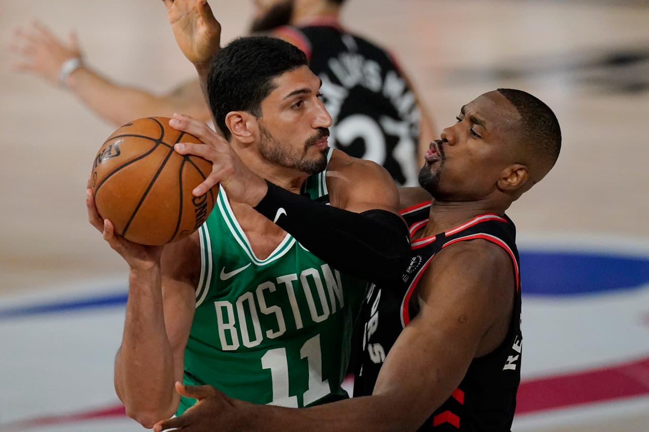 Los Toronto Raptors pegan por primera vez y se imponen a los Celtics 104-103.