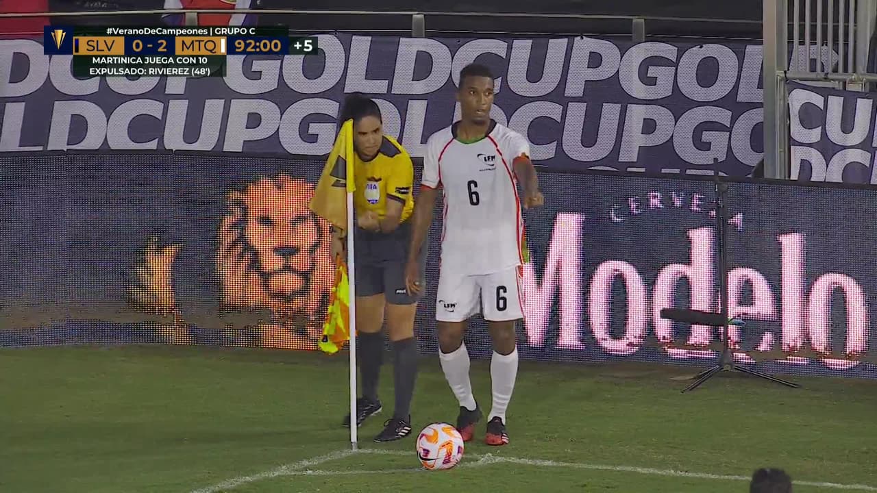 ¡TIRO ATAJADO! disparo por Andy Marny.