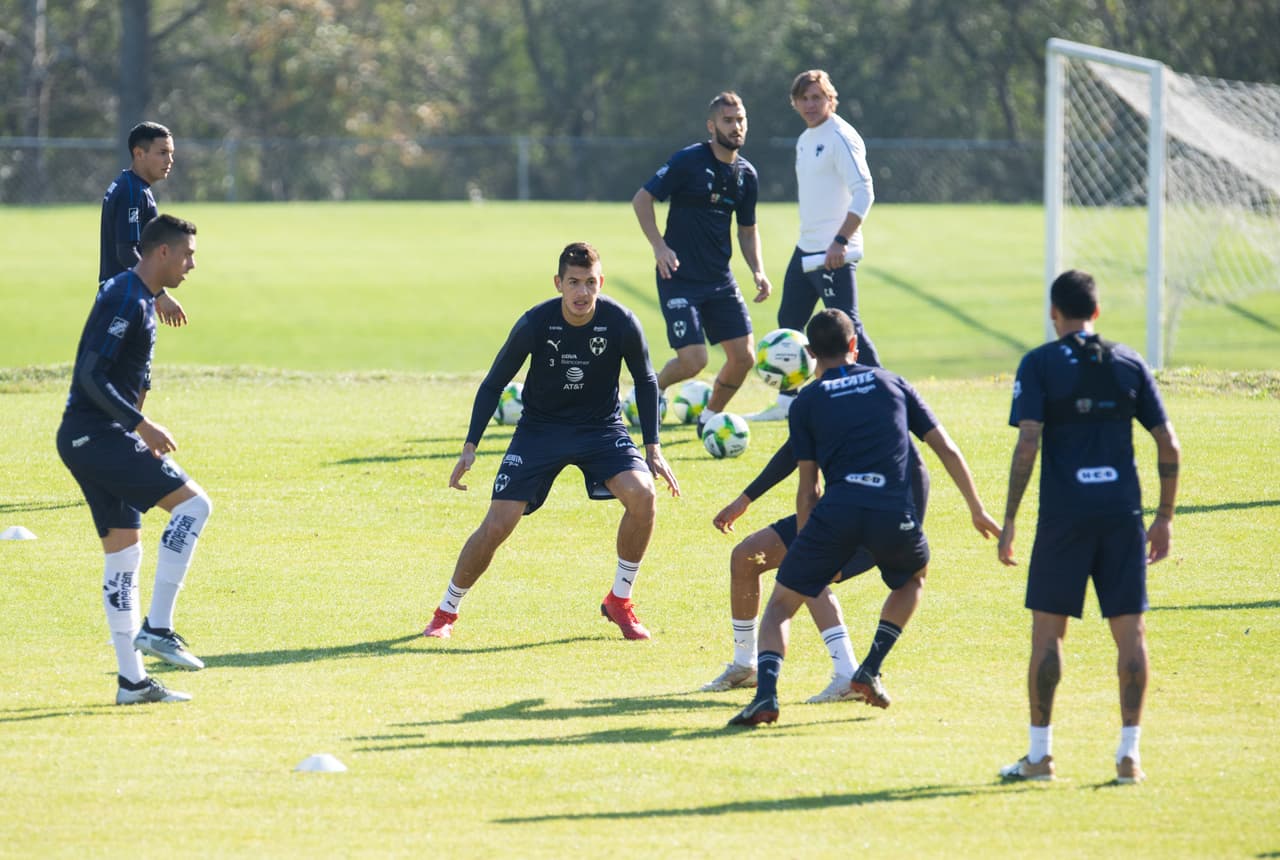 El uruguayo Diego Alonso quiere llevar a Monterrey al anhelado título de la Liga MX y por eso, tras la goleada que tienen al equipo como líder del Clausura 2019, por lo que ajusta cada vez más detalles.