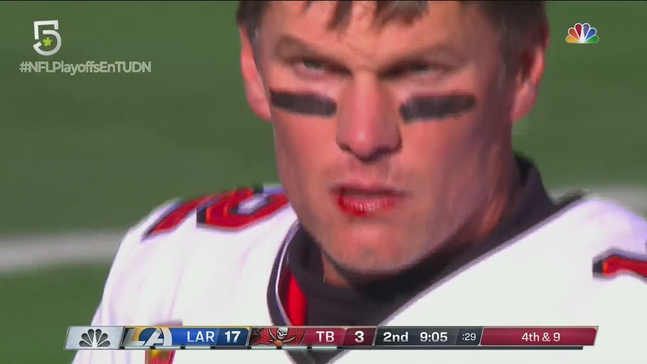 ¡No hace falta preguntar si dolió! Golpazo a Brady y sangra del labio