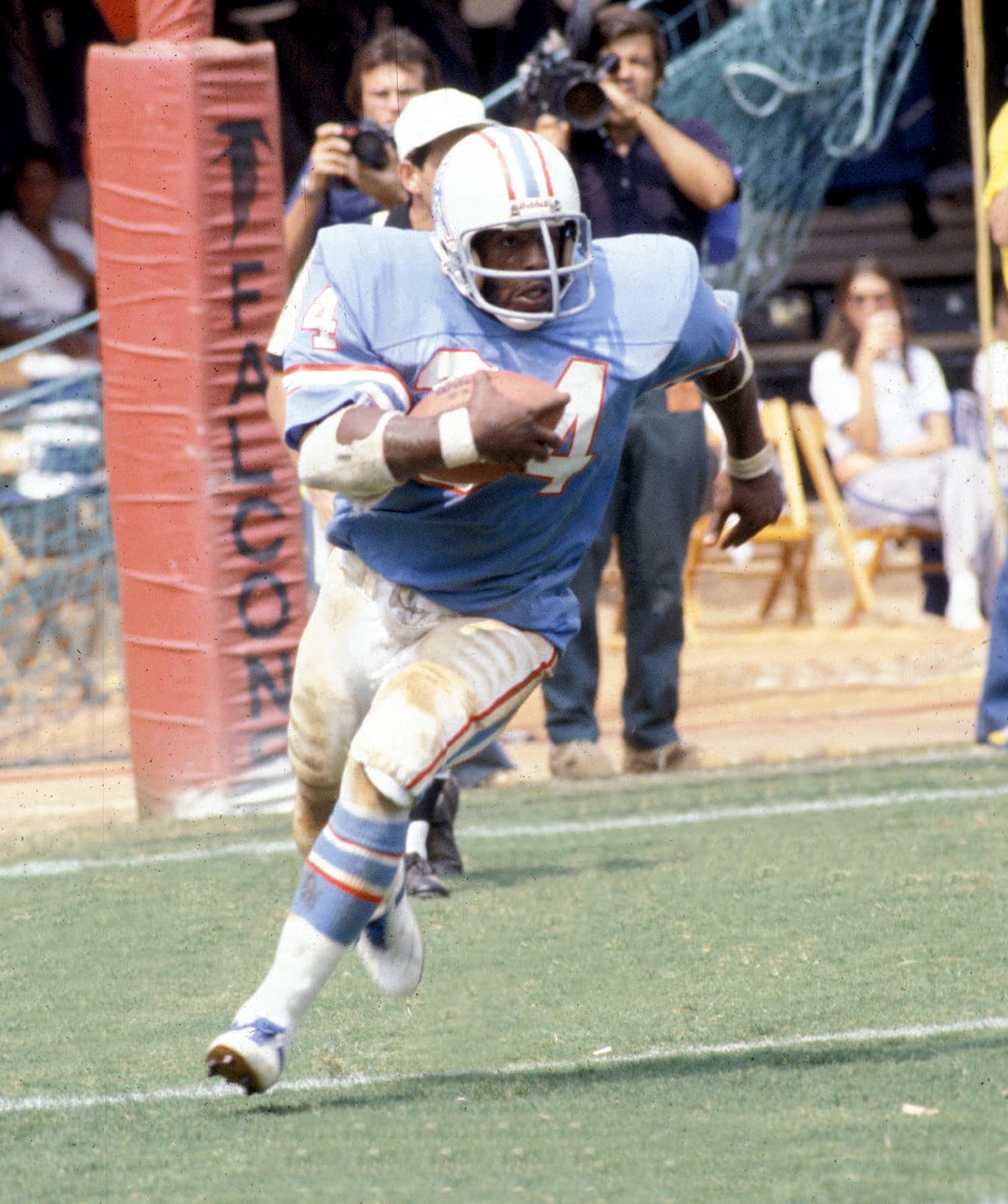 Corredor - Earl Campbell / Draft: 1978 / Universidad: Texas / Carrera en la NFL: 8 temporadas (Houston Oilers, 1978-1984; New Orleans Saints, 1984-85).