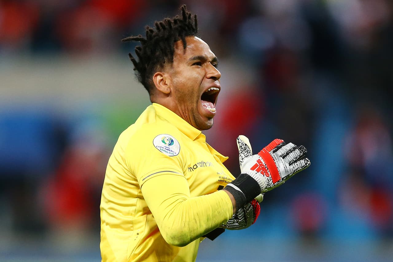 Gallese incluso atajó un penalti al final del partido con lo que consolidó su espectacular actuación, que le merecería un premio especial.