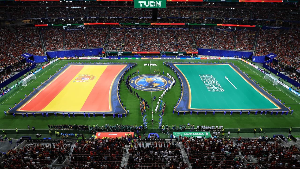 La bandera de Arabia Saudita no toca el pasto en el Mundial por esta razón