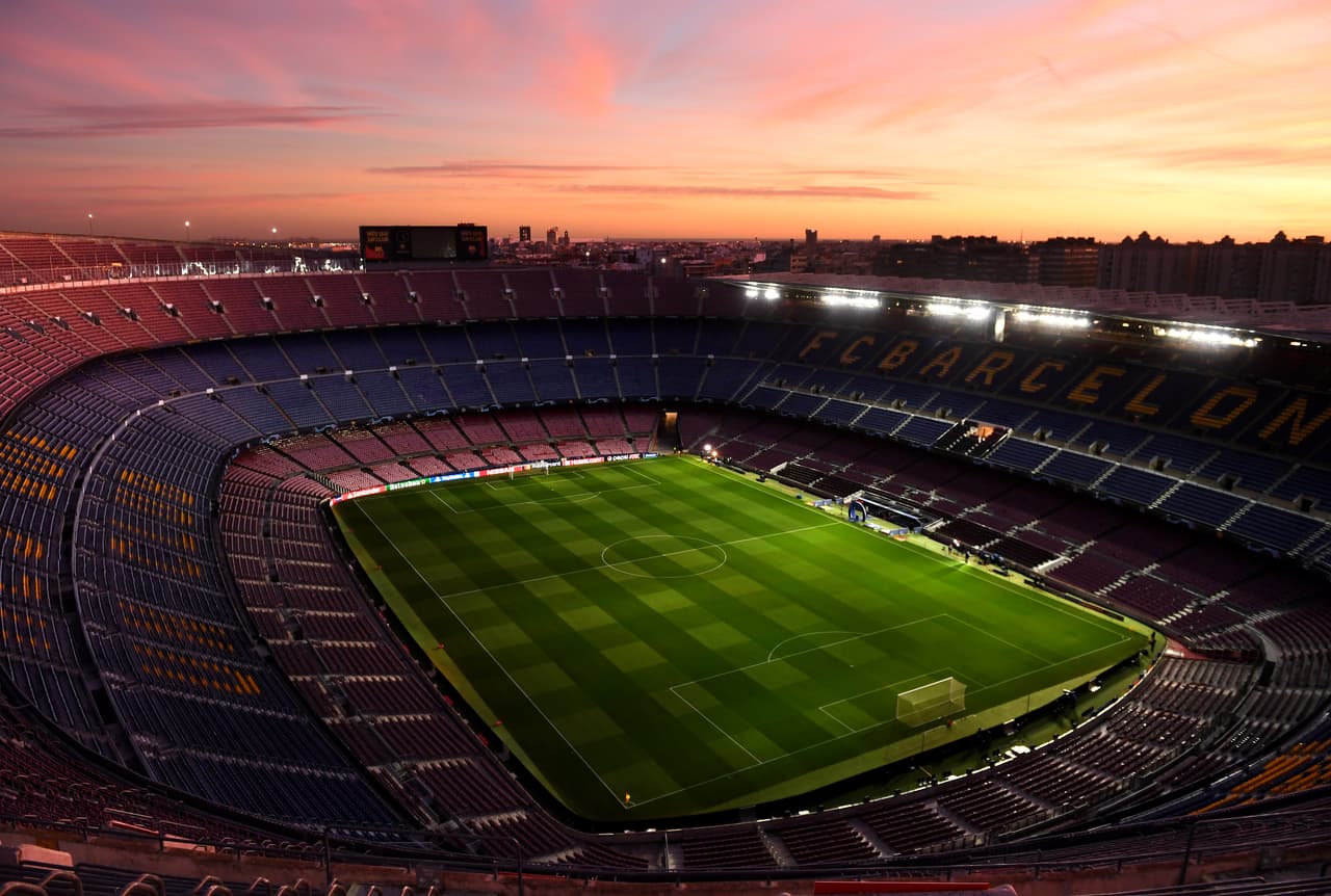 La movilización de los jugadores se puede ver mermada ante estas reuniones, pues el equipo Del Real Madrid debe desplazarse al rededor de 700 metros desde su concentración hacia el estadio, mientras que los jugadores del Barça llegan en automóvil propio.
