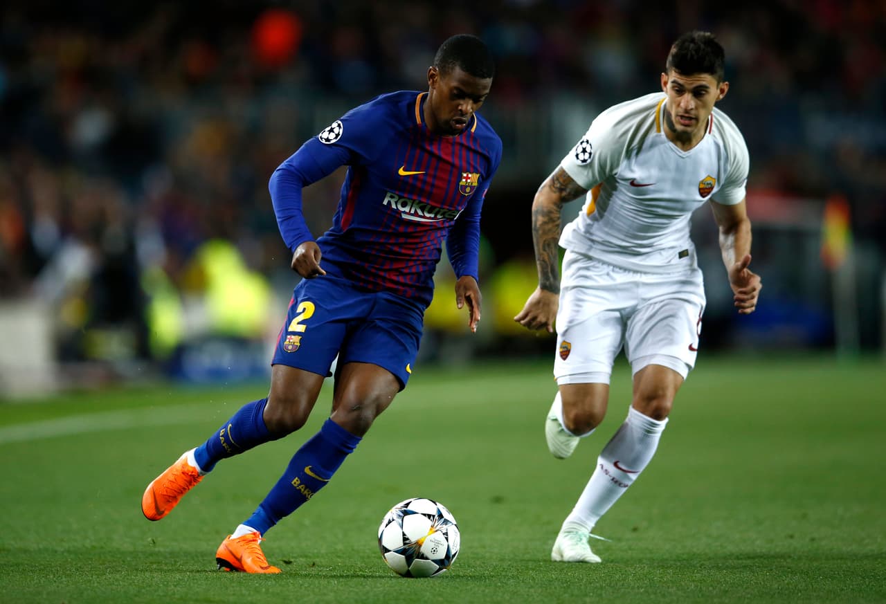 Valverde sorprendió con la inclusión de Nelson Semedo en el 11 titular, ya que se esperaba la participación de Paulinho en el mediocampo y de Sergi Roberto en la línea de atrás.