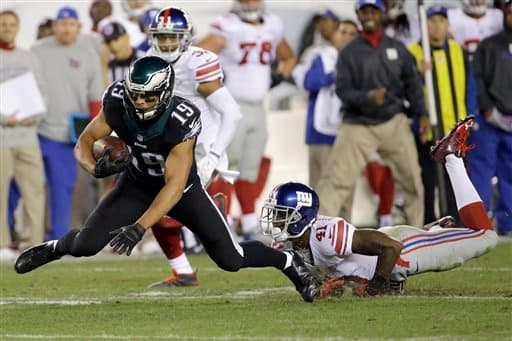 Los Eagles consiguieron quitarle las aspiraciones a los Giants de ponerse en la cima de la Este NFC al igualar su marca de 3-3 con marcador, en Lunes por la Noche, de 27-7; y estas fueron las tomas de la noche.