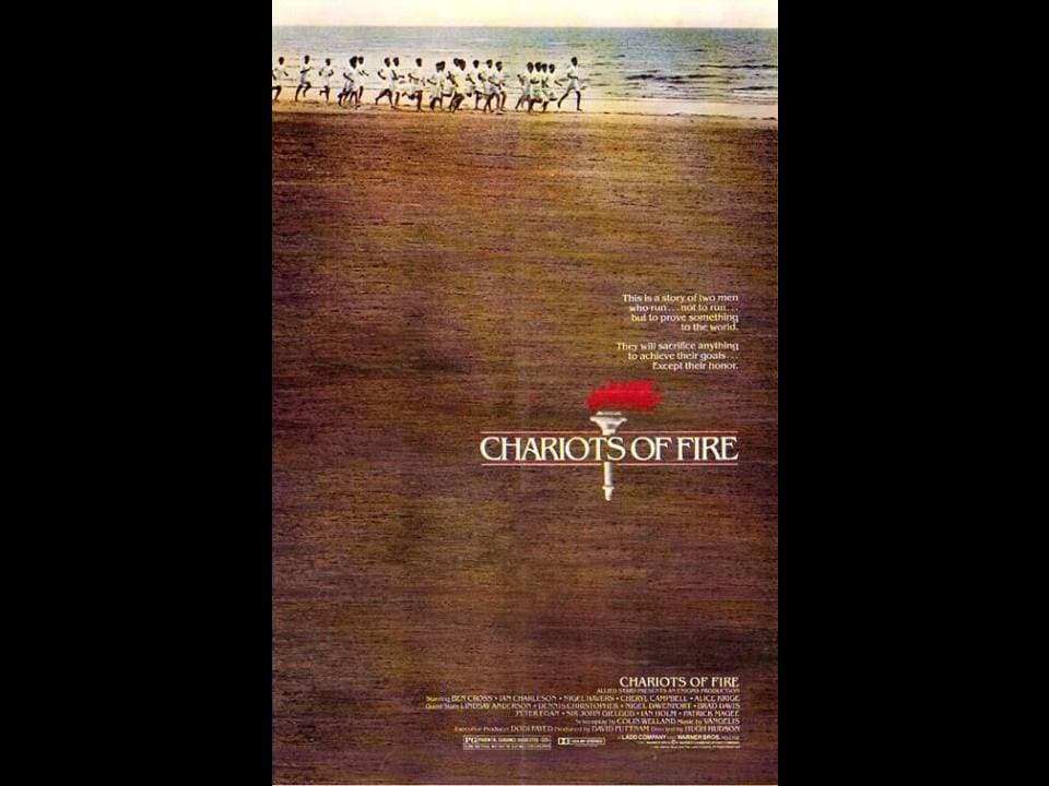 Chariots of Fire. En la 54ª edición de los Oscars ganó en las categorías de mejor película, mejor vestuario, mejor música y mejor guion.