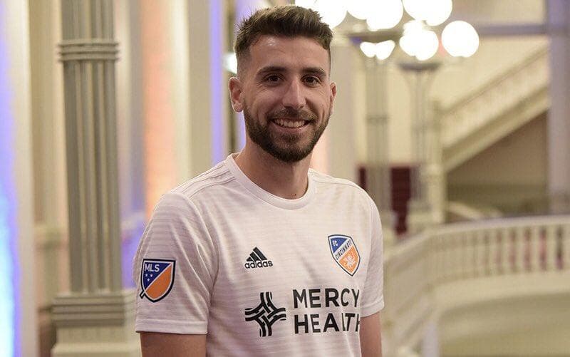 La camiseta alternativa del nuevo club de la MLS será predominantemente blanca. (FC Cincinnati)