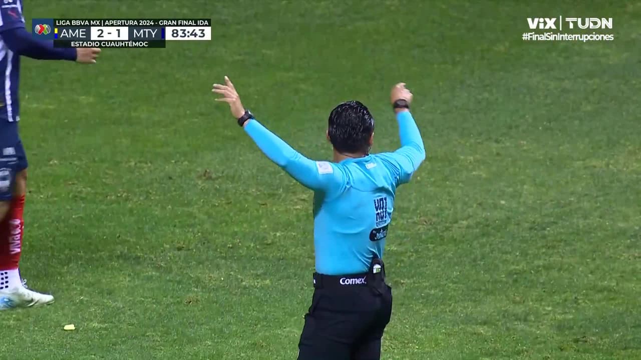 ¡Fuera de lugar! No cuenta el gol del América, el tercero en el marcador