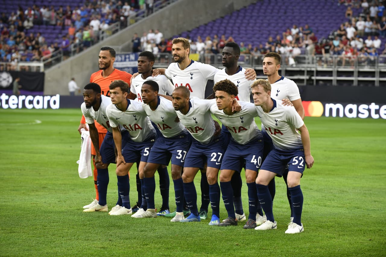 Otro que finalizará su gira de
<b>amistosos </b>es el Tottenham Hotspur, visitando al Girona F.C. en Montilivi. El equipo inglés tendrá dos juegos más antes de su debut en la Premier League.