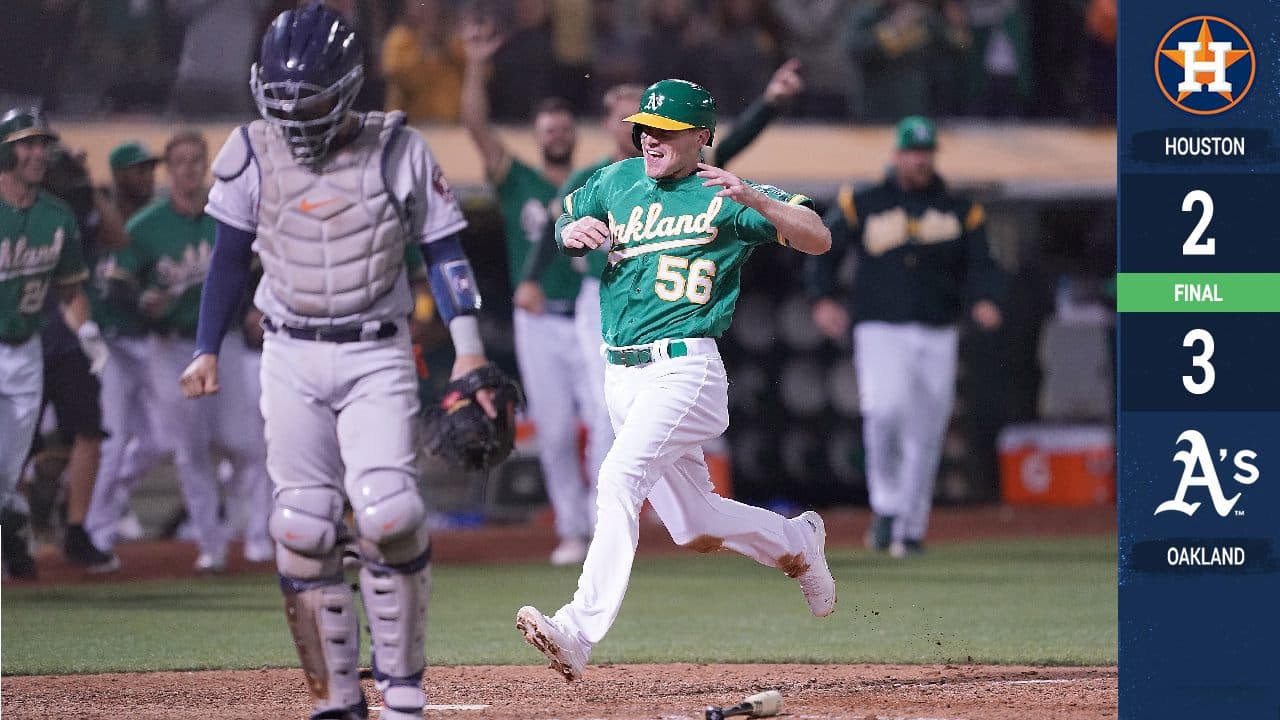 Oakland gana en extra innings a Houston y se mete a pelear el comodín