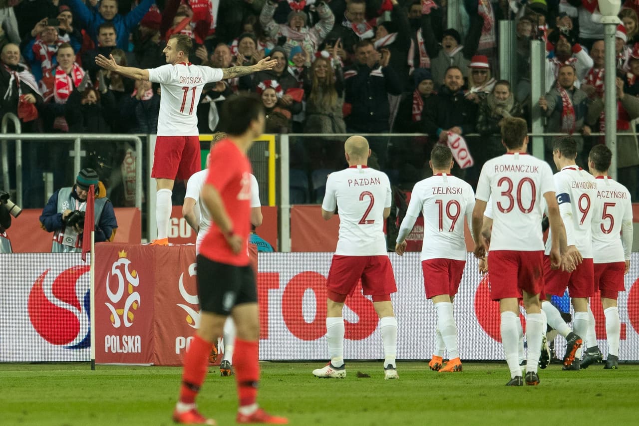 <b>10. Polonia </b>(UEFA) - Caerá cuatro puestos