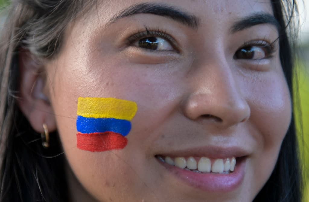 Fanáticos de Argentina y Colombia viven la antesala del juego entre ambas selecciones en Salvador (Bahía) por el Grupo B de la Copa América Brasil 2019.