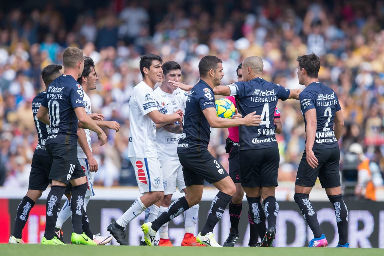 Pumas dejó escapar el triunfo en casa ante Pachuca y prolongó su mala racha de vencer a los Tuzos en Ciudad Universitaria. La última vez que los derrotaron como locales fue en el Apertura 2012 cuando ganaron por 1-0.