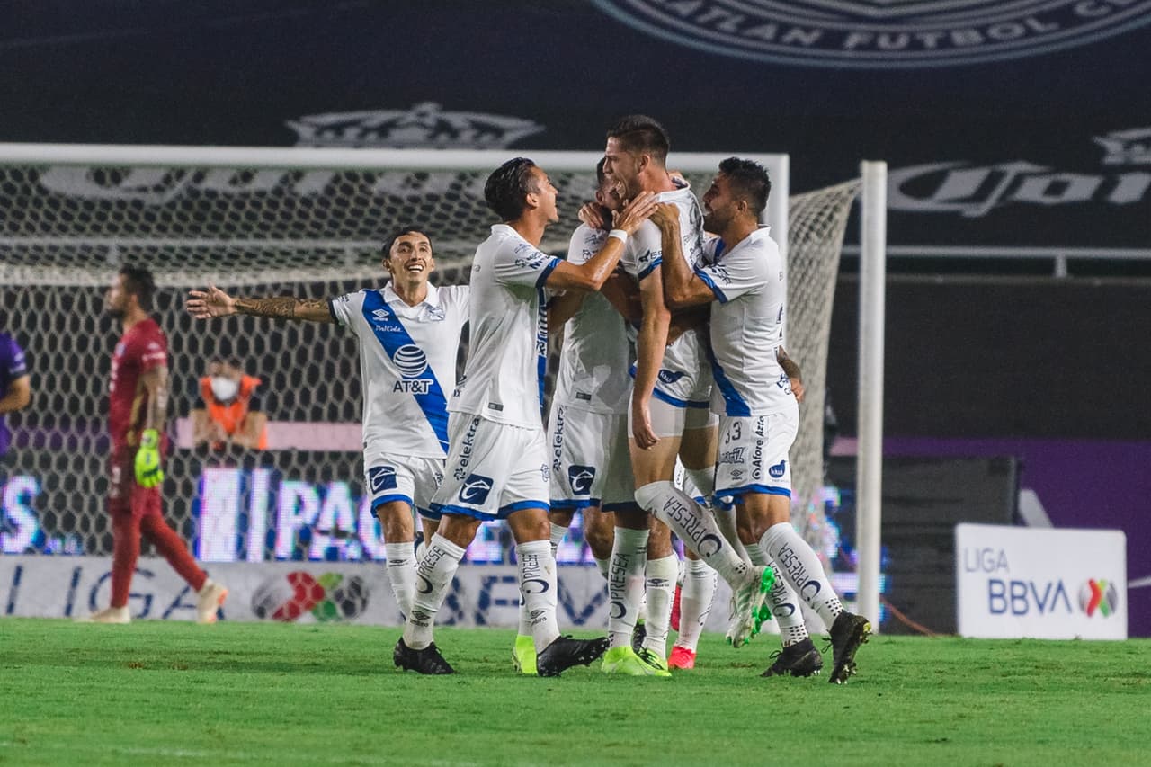 during the game Mazatlan FC vs Puebla, corresponding to Day 01 of the Torneo Apertura Guard1anes 2020 of the Liga BBVA MX, at Kraken Stadium, on July 27, 2020. <br><br> durante el partido Mazatlan FC vs Puebla, correspondiente a la Jornada 01 del Torneo Apertura Guard1anes 2020 de la Liga BBVA MX, en el Estadio El Kraken, del 27 de Julio de 2020.
