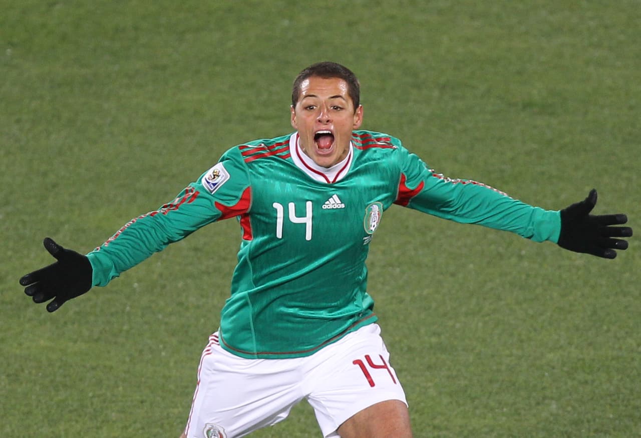 Javier 'Chicharito' Hernández es el romperredes de México y con 46 goles, el último marcado contra Costa Rica, igualó como máximo artillero a Jared Borgetti. Y aún tiene recorrido para convertirse en leyenda.