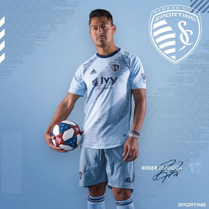 Sporting Kansas City reinterpreta su tradicional uniforme. (Sporting Kansas City)