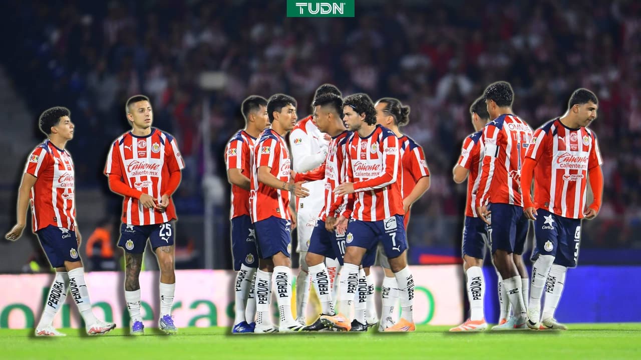 Jugadores de Chivas dan la cara a la afición 