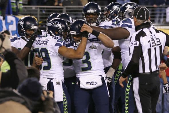 Gran dominio de Seahawks para llevarse el Trofeo Vince Lombardi ante los Broncos por marcador de 43-8.
