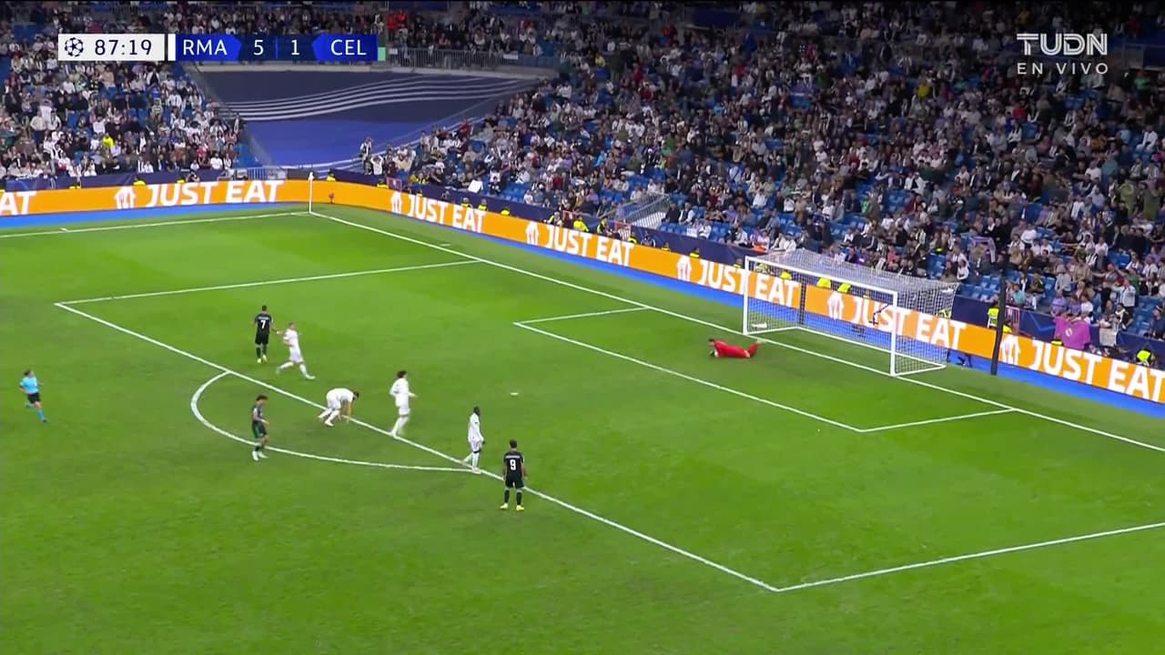 ¡TIRO ATAJADO! disparo por Jota.