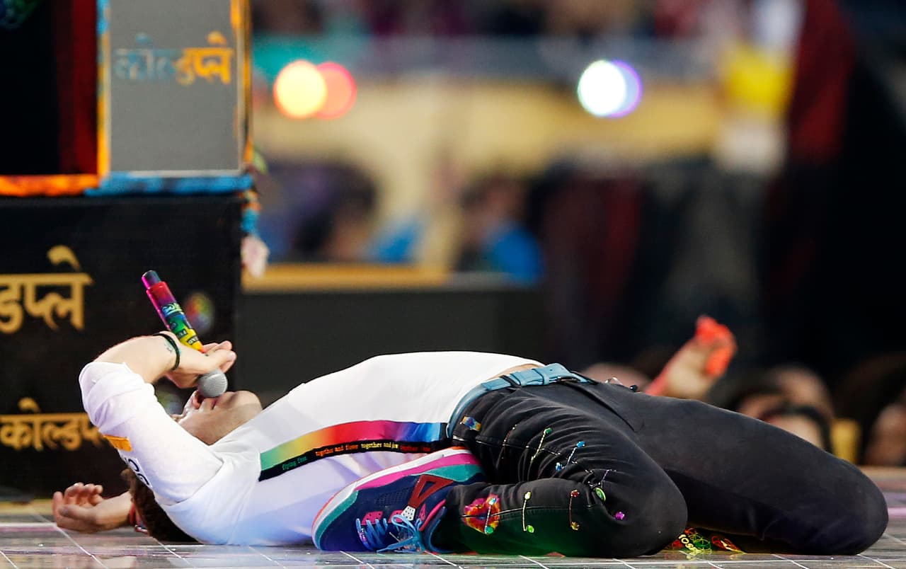 Pura pasión en el escenario como en el emparrillado.