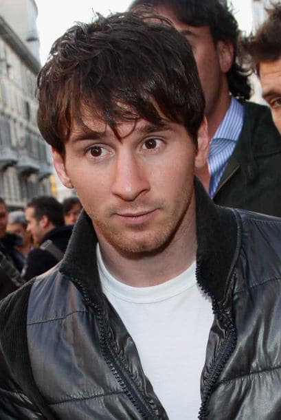 La gente se daba cuenta de la presencia de 'La Pulga' y rápidamente intentaban acercarse al '10' de los 'blaugranas'.