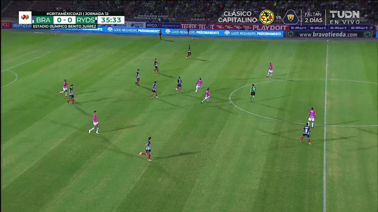 ¡TIRO ATAJADO! disparo por Jefferson Intriago.