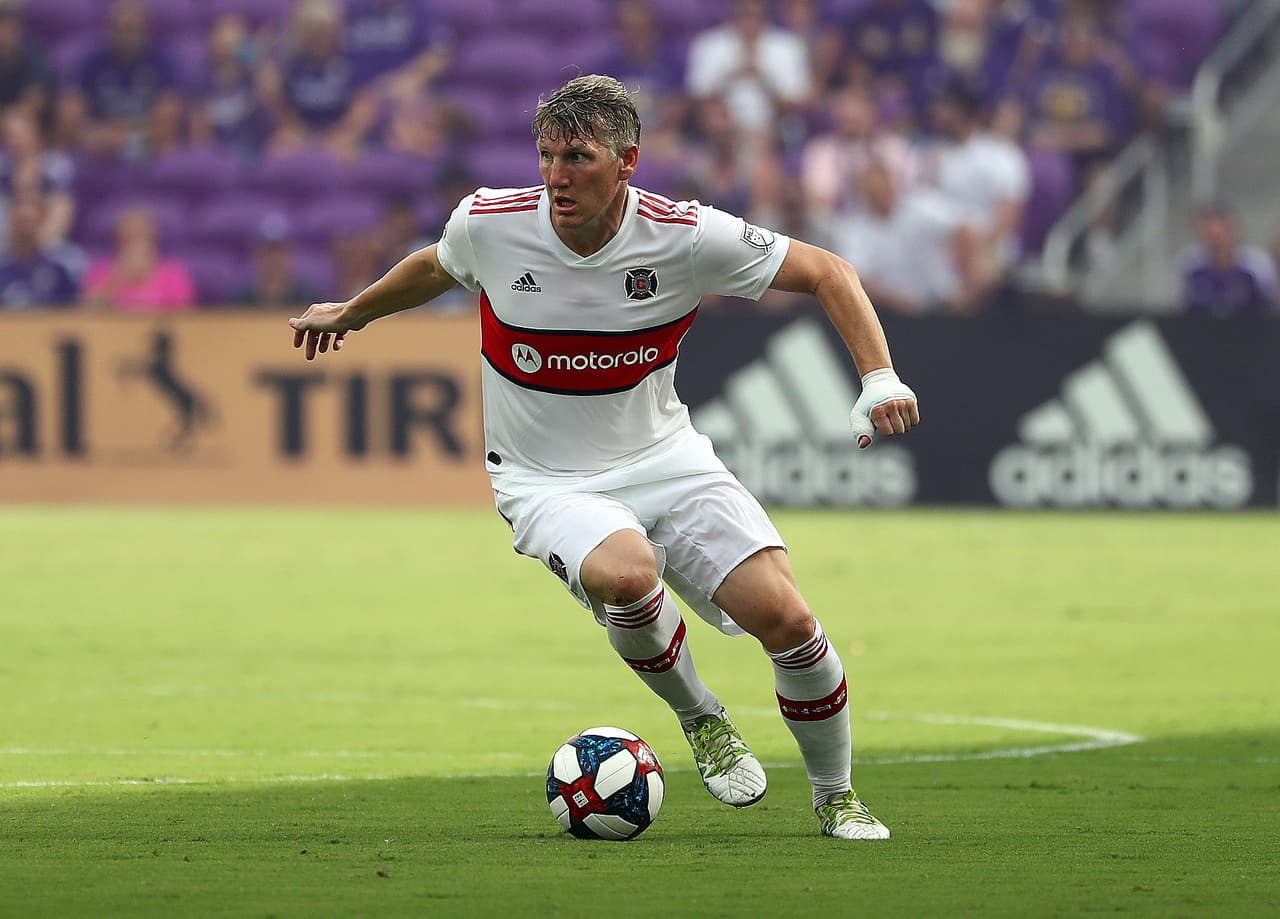 La presencia de Bastian Schweinsteiger le dio lustre internacional a un Chicago Fire que busca reformularse de cara al futuro. El campeón del mundo con la selección de Alemania anunció su retiro del fútbol, pero le gustaría haberse marchado de Nortamérica jugando una final de liga.