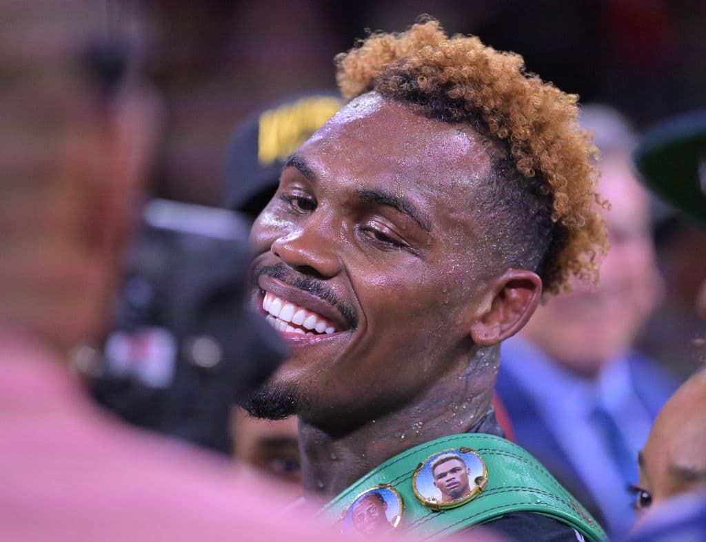 Charlo noquea a Brian Castaño y hace un 'Canelo' Álvarez
