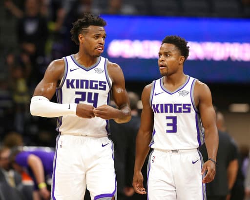<b>30) Sacramento Kings</b>. Muchos jugadores prometedores pero sin un líder veterano que los moldee o guíe. De nuevo esta franquicia se halla en un agujero del que no se sabe cuándo va a salir.