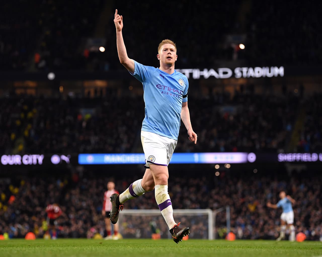 Sergio Agüero (52') y Kevin de Bruyne (82') marcaron para los Citizens en lo que representó su décimo tercer triunfo en la temporada 2019-2020 de la Premier League.