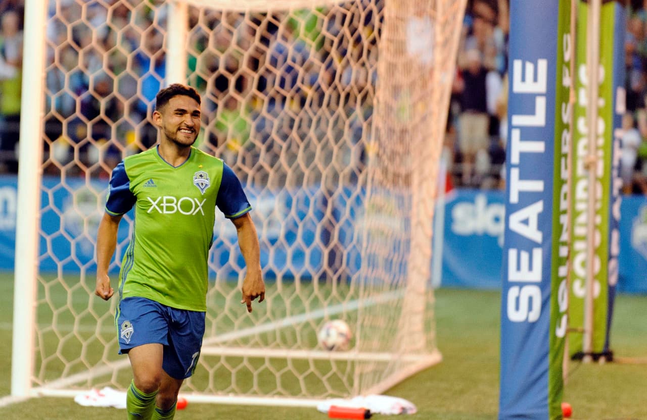 Cristian Roldán brilla con luz propia en Seattle Sounders.