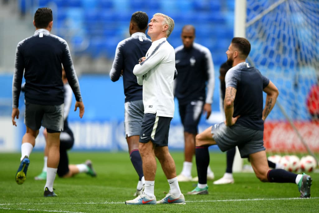 "Puede que alguno tenga una sesión distinta por precaución pero todos estarán en condiciones para el partido contra Bélgica", indicó Deschamps.