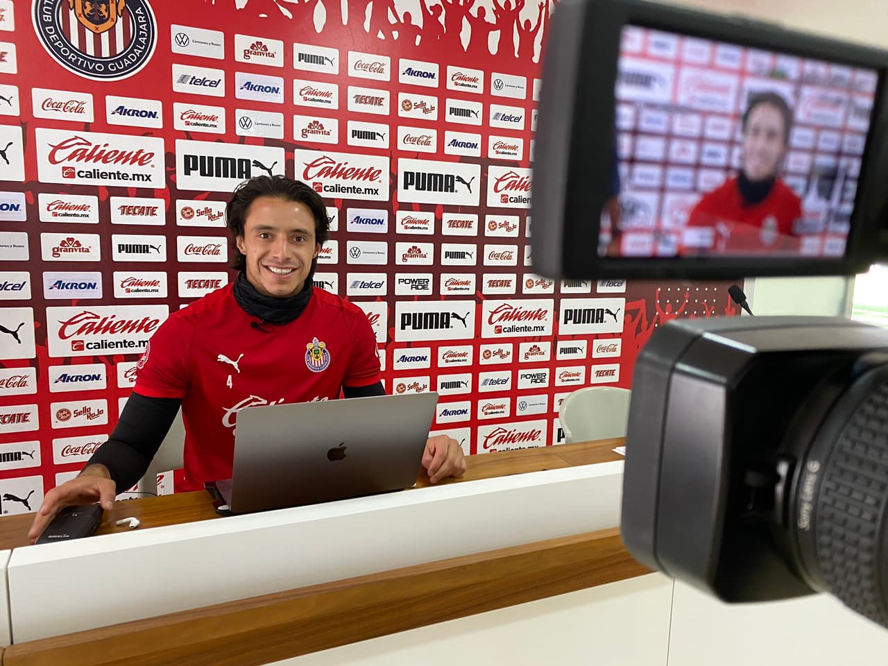 Toño Rodríguez acepta frustración en Chivas; recurre al Barça