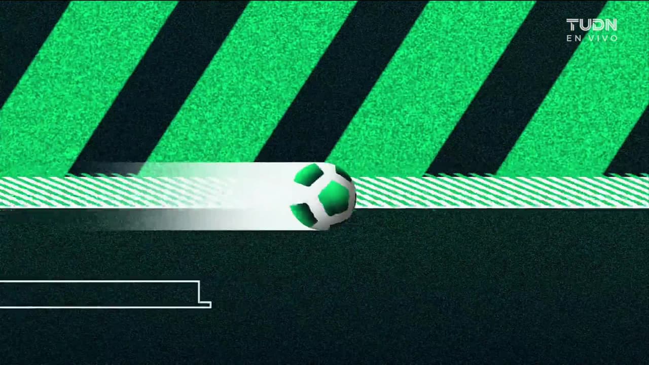 ¡GOL!  anota para Guadalajara. Roberto Alvarado