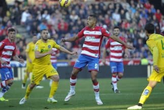 El colombiano Jhon Córdoba adelantó en la primera parte a un Granada que lo hizo bien hasta el descanso.