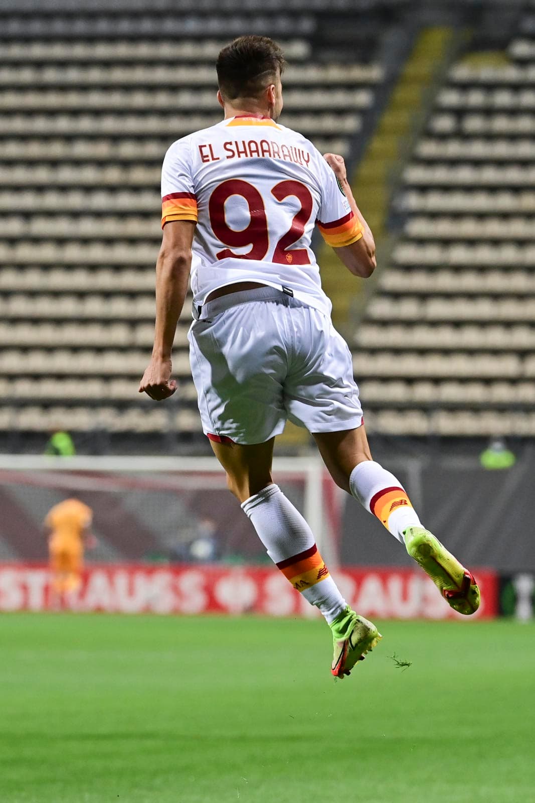 AS Roma se lleva la victoria sobre Zorya Luhansk 3-0, durante la fase de Grupos de la UEFA Conference League.' La Loba' vuelve a empezar con una victoria ante los ucranianos donde El Shaarawy (7'), Smalling (66') y Tammy Abraham (68') se encargaron de darle el triunfo.