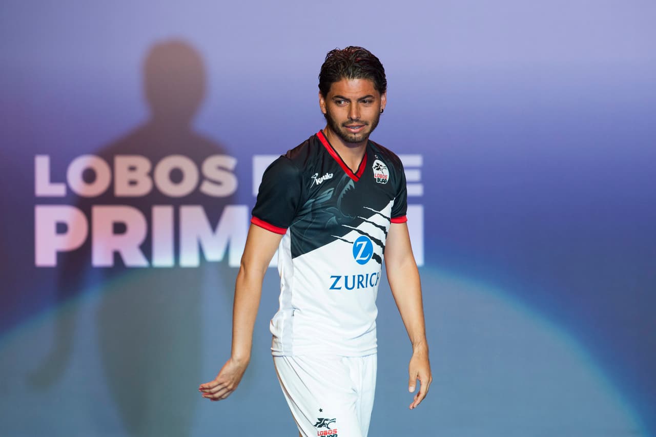 Carlos Morales (Lobos BUAP) - 37 años