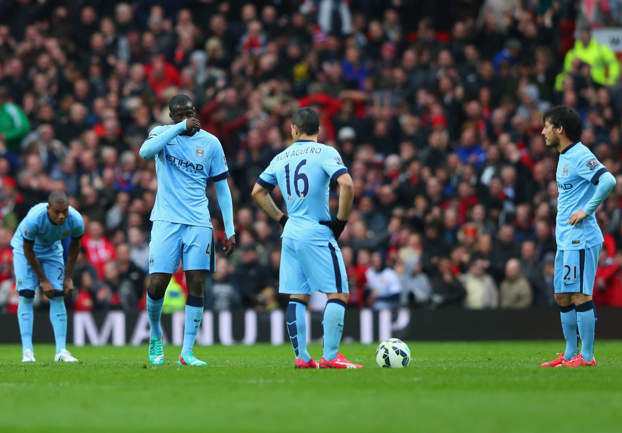 Los ‘Sky Blues’ tienen uno de los mejores centros del campo del fútbol mundial comandados por Yaya Touré junto a Samir Nasri, Jesús Navas, Fernandinho y el ‘Chino’ David Silva quienes surtirán de balones al imponente tridente del City en la lucha por la Premier.