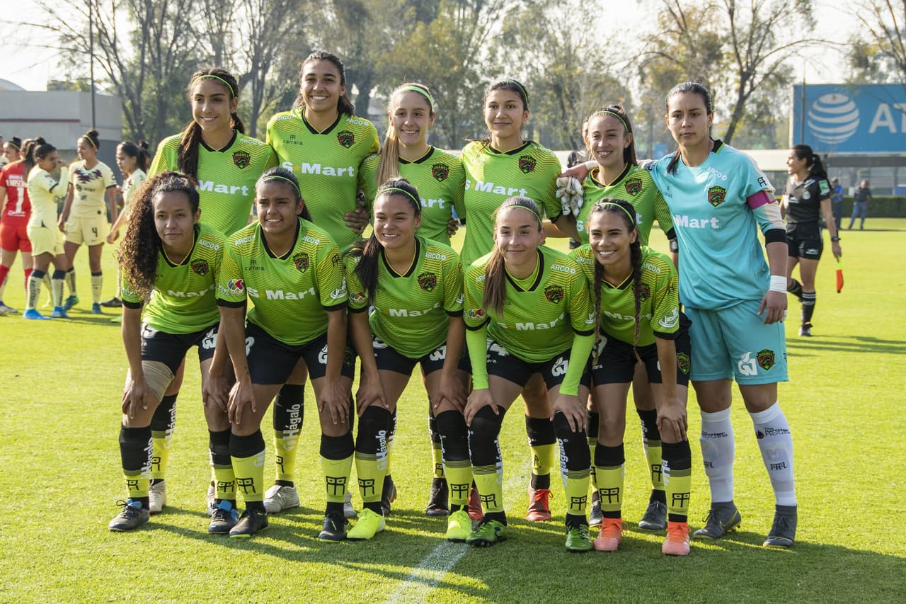 Seis jugadoras de FC Juárez femenil sufrieron accidente vial