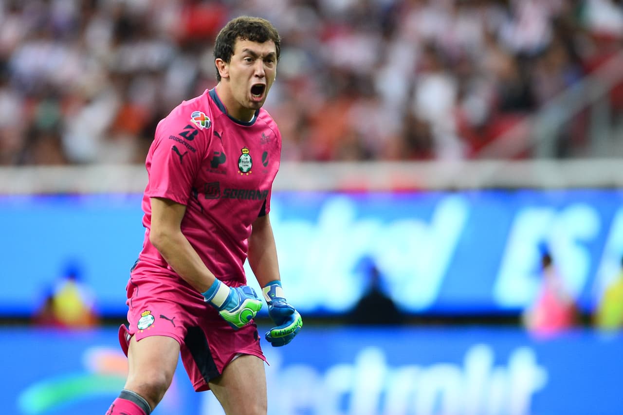 El portero de Santos señaló que el vino al fútbol mexicano a triunfar.