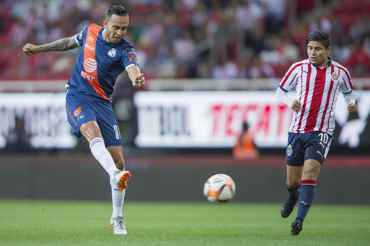 Al verse en desventaja la Franja mejoró en su fútbol, generó juego por los costados y puso en aprietos a la defensa local.
