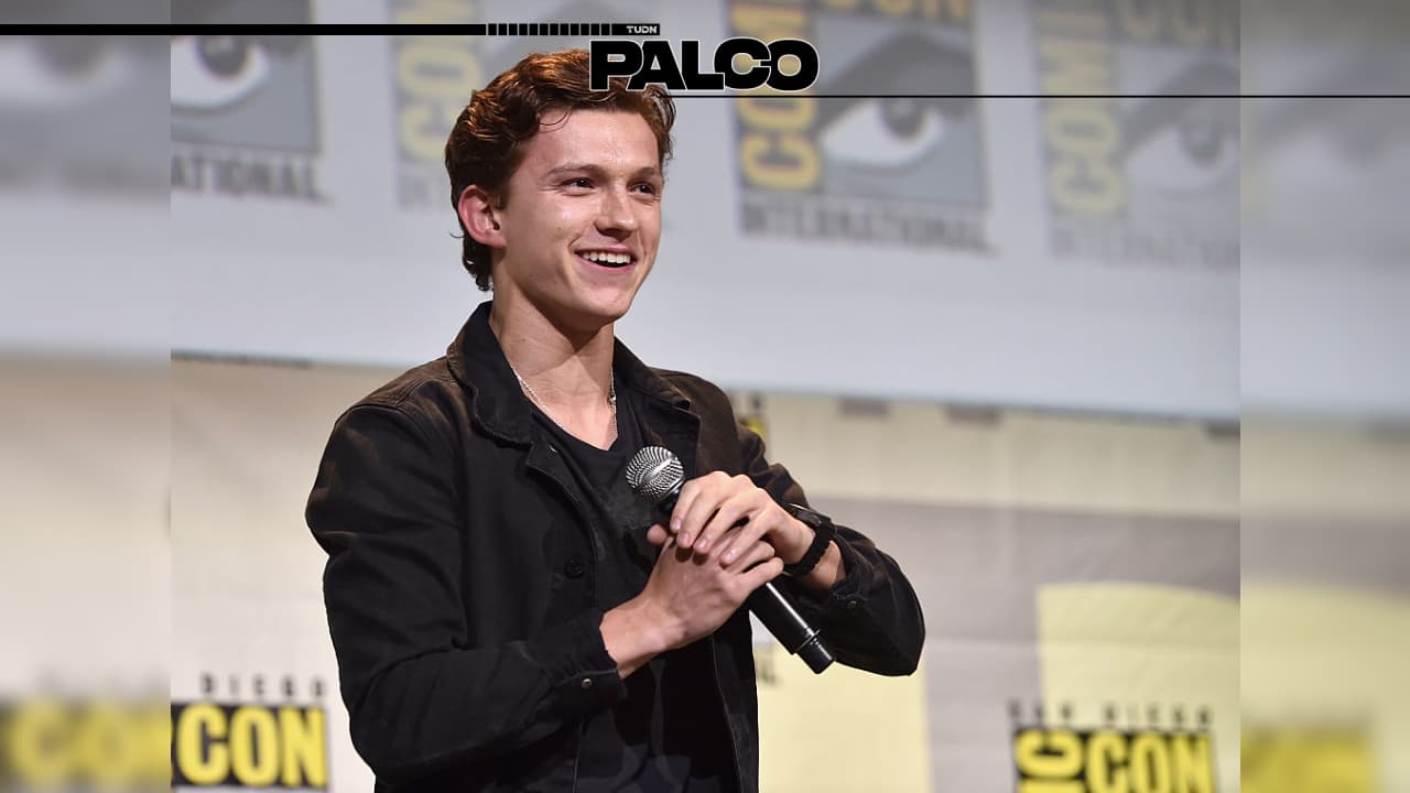 Tom Holland alza la mano para ser el próximo James Bond | Tom no se conforma con la fama que le ha dado su papel de Spiderman y ahora busca darle vida a otro icónico personaje.