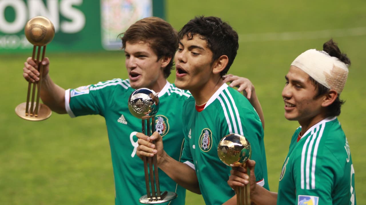 Jonathan Espericueta, campeón mundial Sub-17, falla penal en liga amateur