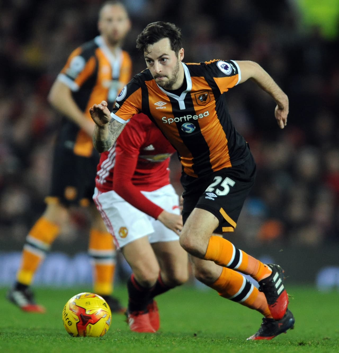 Tras su fractura, Mason tuvo que retirarse del futbol profesional luego de que los doctores le indicaran que si seguía jugando podría poner en riesgo su vida.
<br>