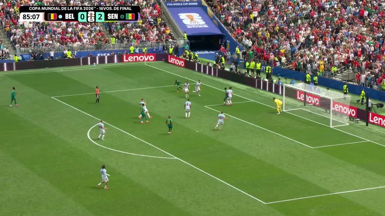 ¡GOL!  anota para Bélgica. Romelu Lukaku