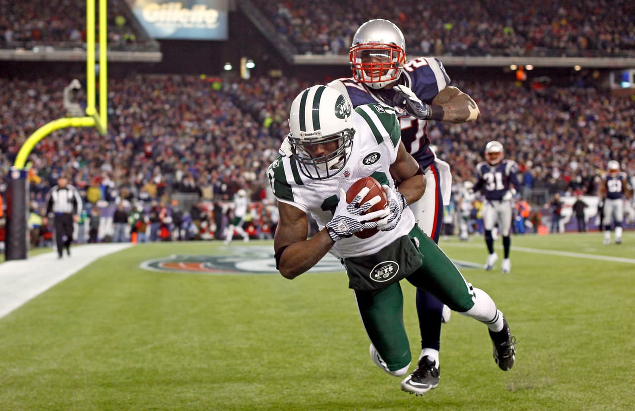 18.- New York Jets - 16 de enero del 2011 (28-21 en New England Patriots) (Playoffs Divisionales).- Mark Sánchez se convirtió en el primer quarterback en vencer en playoff de manera consecutiva y como visitante a Peyton Manning y a Tom Brady para que Rex Ryan y los Jets se pusieran en la antesala del Super Bowl por segundo año al hilo.