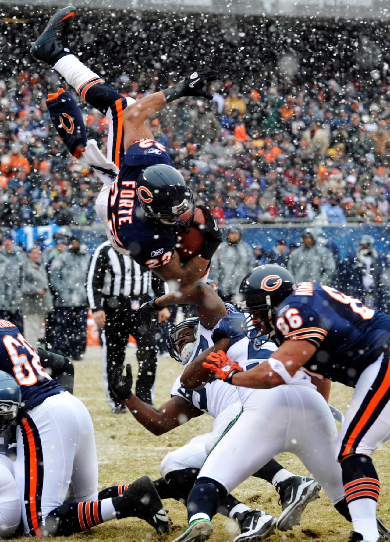 19.- Chicago Bears - 16 de enero del 2011 (35-24 vs. Seattle Seahawks) (Playoffs Divisionales).- Los del Pacífico Noroeste no pudieron duplicar la sorpresa ante los Saints de la semana anterior y Jay Cutler salió con el triunfo de su primer juego de playoff con dos pases de touchdown y sin intercepciones.